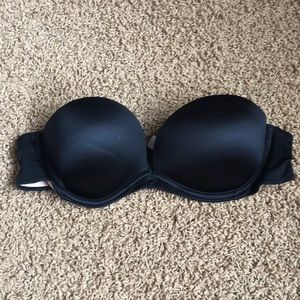 Victoria Secret Strapless Bra